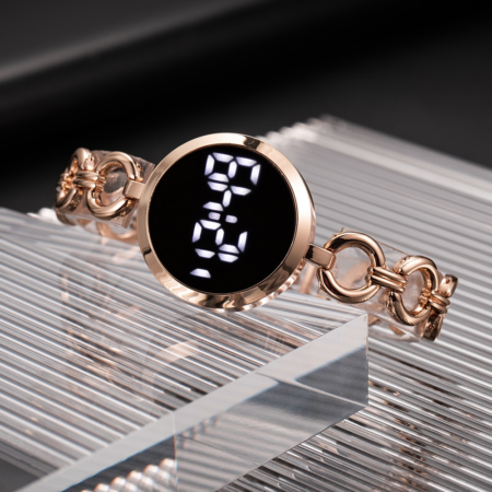 Watches Luxury Small Dial Rose Gold Wristwatch LED Digital Watch Bracelet Electronic Wrist Watch for Women