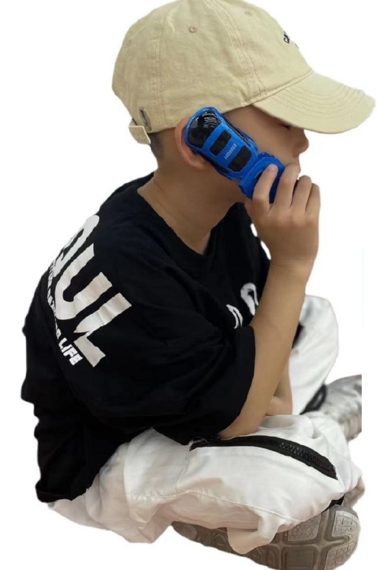 ⁦Mini Flip Jaguar Mobile Phone 1.08" Ultra Small Bluetooth Dialer Magic Voice Handsfree Earphone For Kids⁩ - الصورة ⁦2⁩