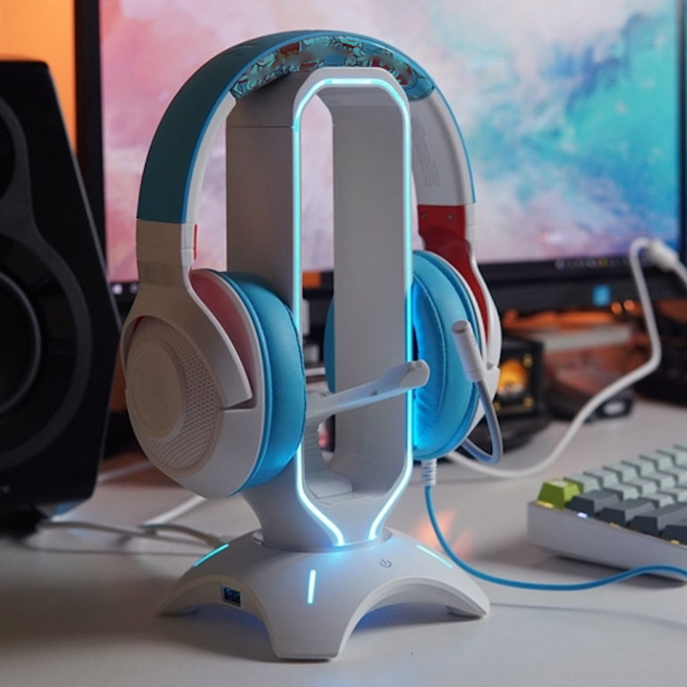 LED Headset Holder with 2 USB Ports for Gamers Accessories Desk