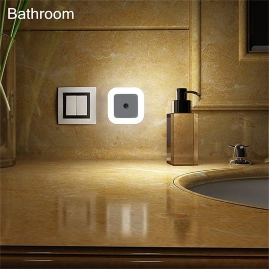 ⁦Sensor Control Night Light For Toilet Baby Bedroom Closet Cabinet Stairway⁩ - الصورة ⁦2⁩
