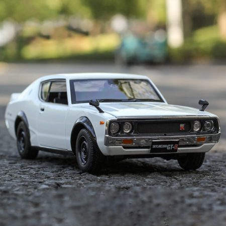 Nissan Skyline 2000 GT-R 1973 Supercar Alloy Car Model Diecasts&Toy Vehicles Collect gifts