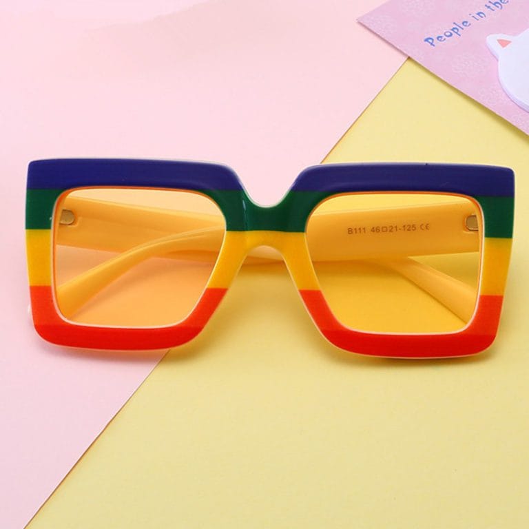⁦Cool Square Sun Glasses Lens UV 400 Protection⁩ - الصورة ⁦2⁩
