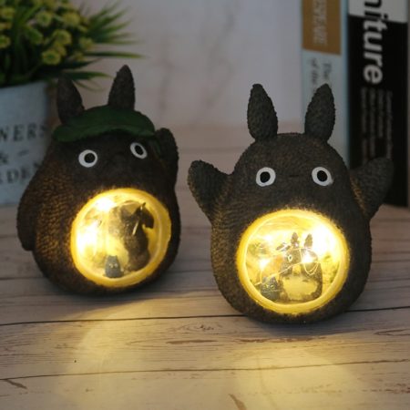 Studio Ghibli Spirited Away Totoro Figures Model Toy LED Night Light Anime Totoro Star Resin Home Decoration Gift