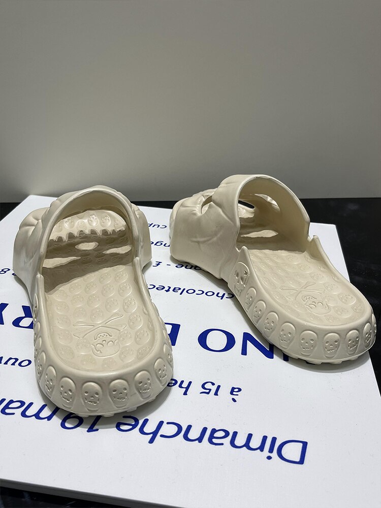Skull Design Slippers Summer Fun Novelty Slide Thick Sole Platform Beach Non Slip Men Women Cloud Sandal