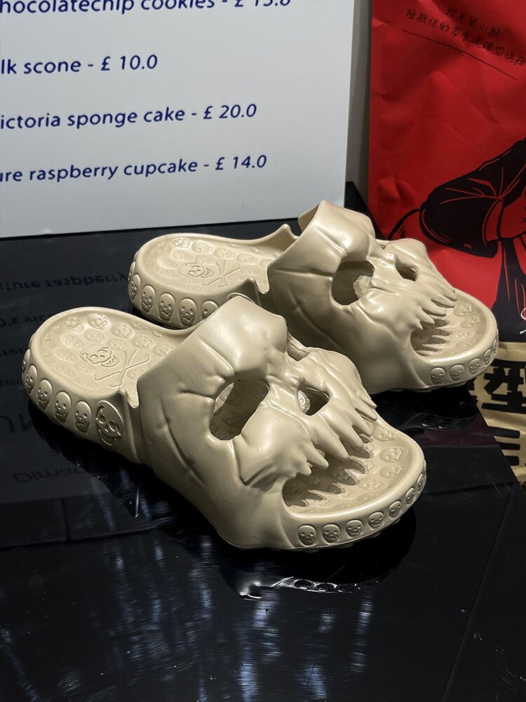Skull Design Slippers Summer Fun Novelty Slide Thick Sole Platform Beach Non Slip Men Women Cloud Sandal