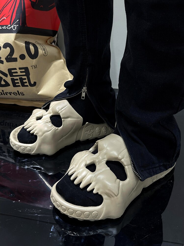 Skull Design Slippers Summer Fun Novelty Slide Thick Sole Platform Beach Non Slip Men Women Cloud Sandal