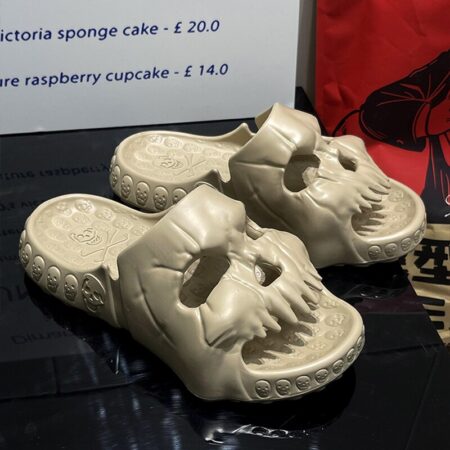 Skull Design Slippers Summer Fun Novelty Slide Thick Sole Platform Beach Non Slip Men Women Cloud Sandal