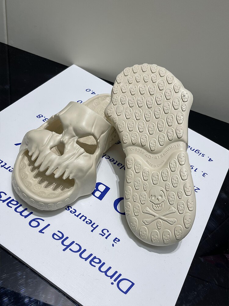 Skull Design Slippers Summer Fun Novelty Slide Thick Sole Platform Beach Non Slip Men Women Cloud Sandal