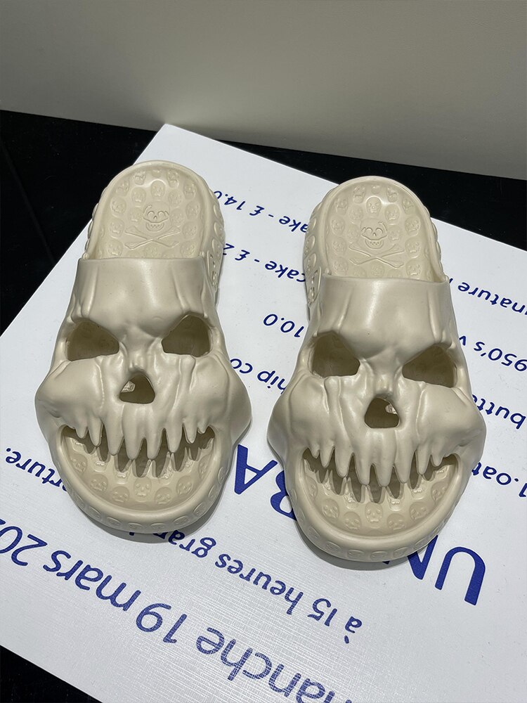 Skull Design Slippers Summer Fun Novelty Slide Thick Sole Platform Beach Non Slip Men Women Cloud Sandal