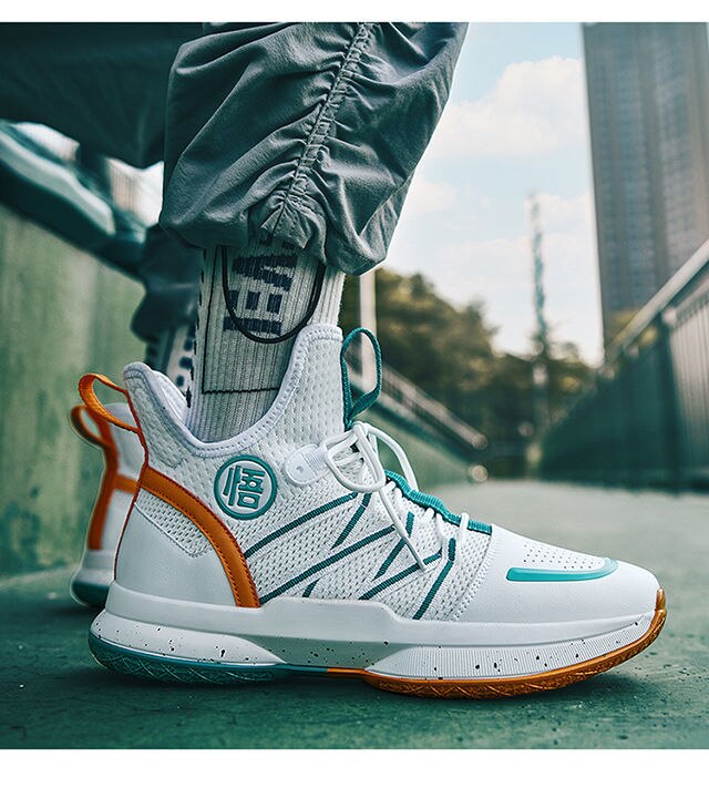 Basketball shoes Anime Dragon Ball Son Goku Kakarotto men/women fashion Breathable sneakers student non-slip sports shoes