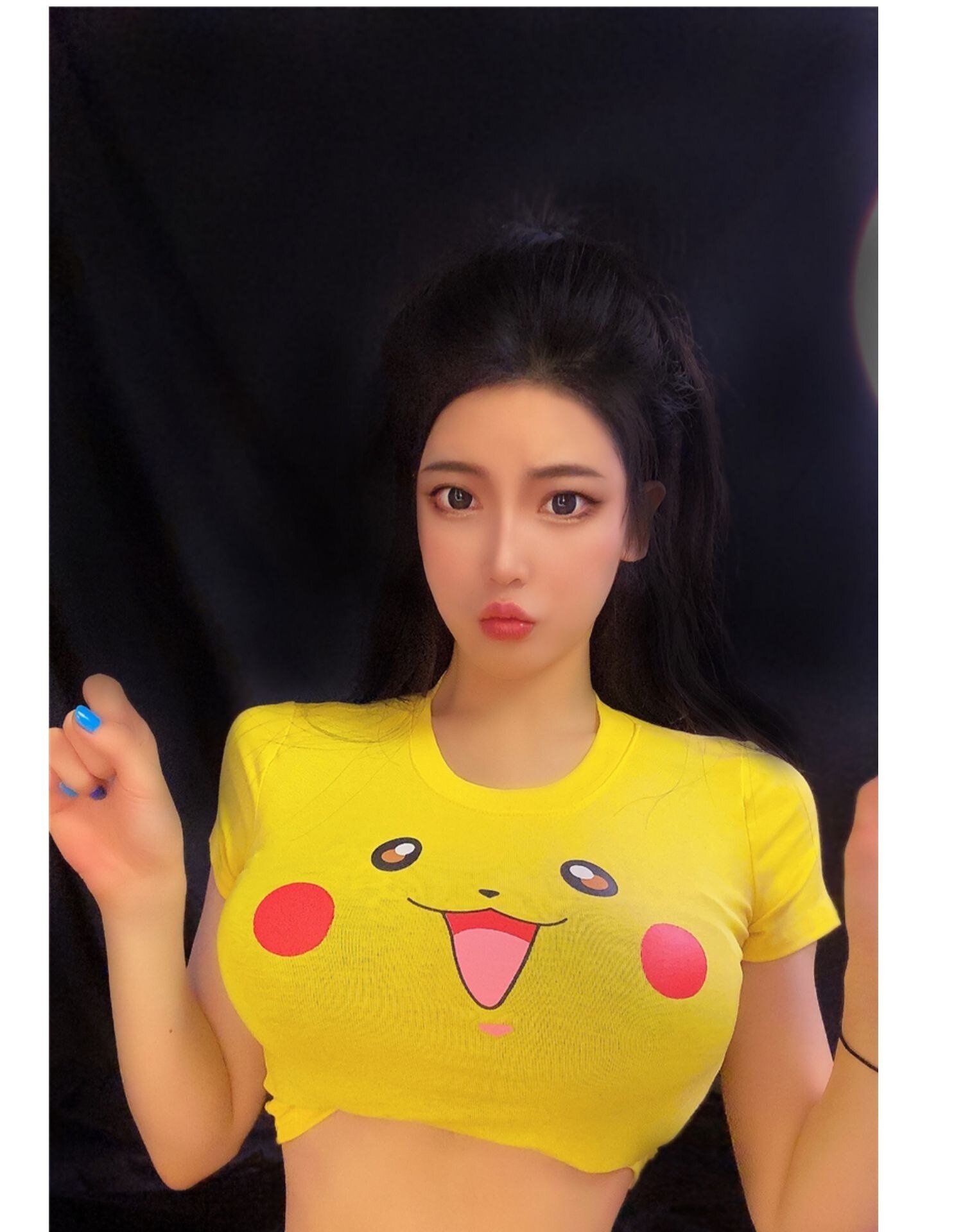 T-shirt Pokemon Pikachu Midriff-baring Kawaii Anime Short Sleeve TeeTops Shape-flaunting Sexy Slim Fit Shirt Cute Girls