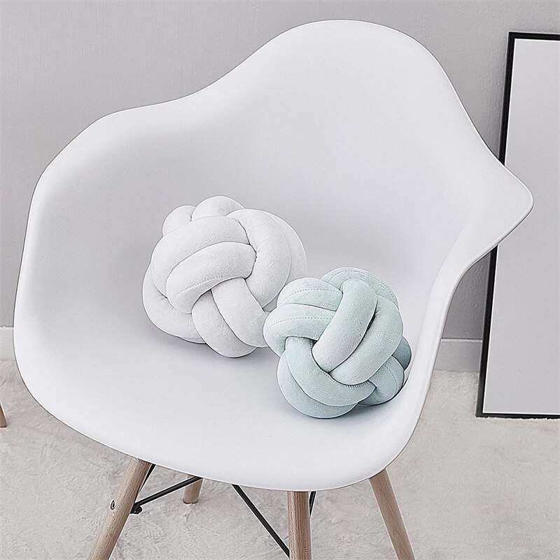 Cushion Sofa Throw Pillow Soft Round Handmade Knotted Ball Car Bedding Stuffed Pillow Bed Living Room Chair Home Decor