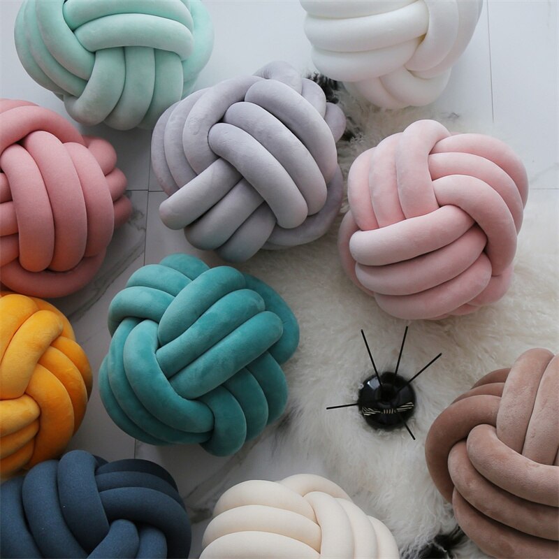 Cushion Sofa Throw Pillow Soft Round Handmade Knotted Ball Car Bedding Stuffed Pillow Bed Living Room Chair Home Decor