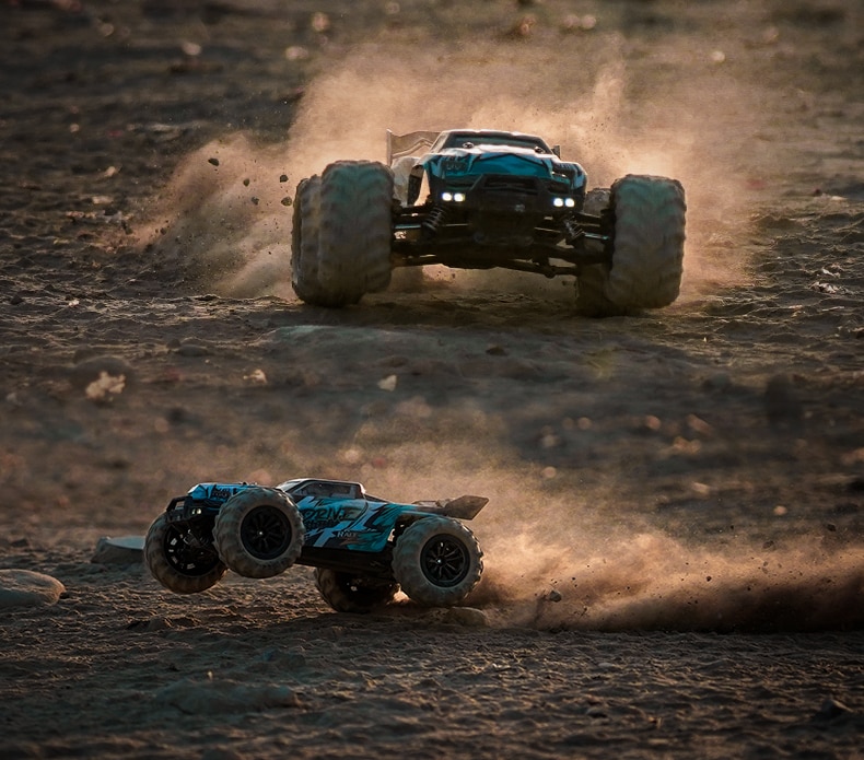 Drift Monster Truck High Speed 70KM/H Or 50KM/H 4WD RC Car With LED Remote Control Cars vs Wltoys Toys