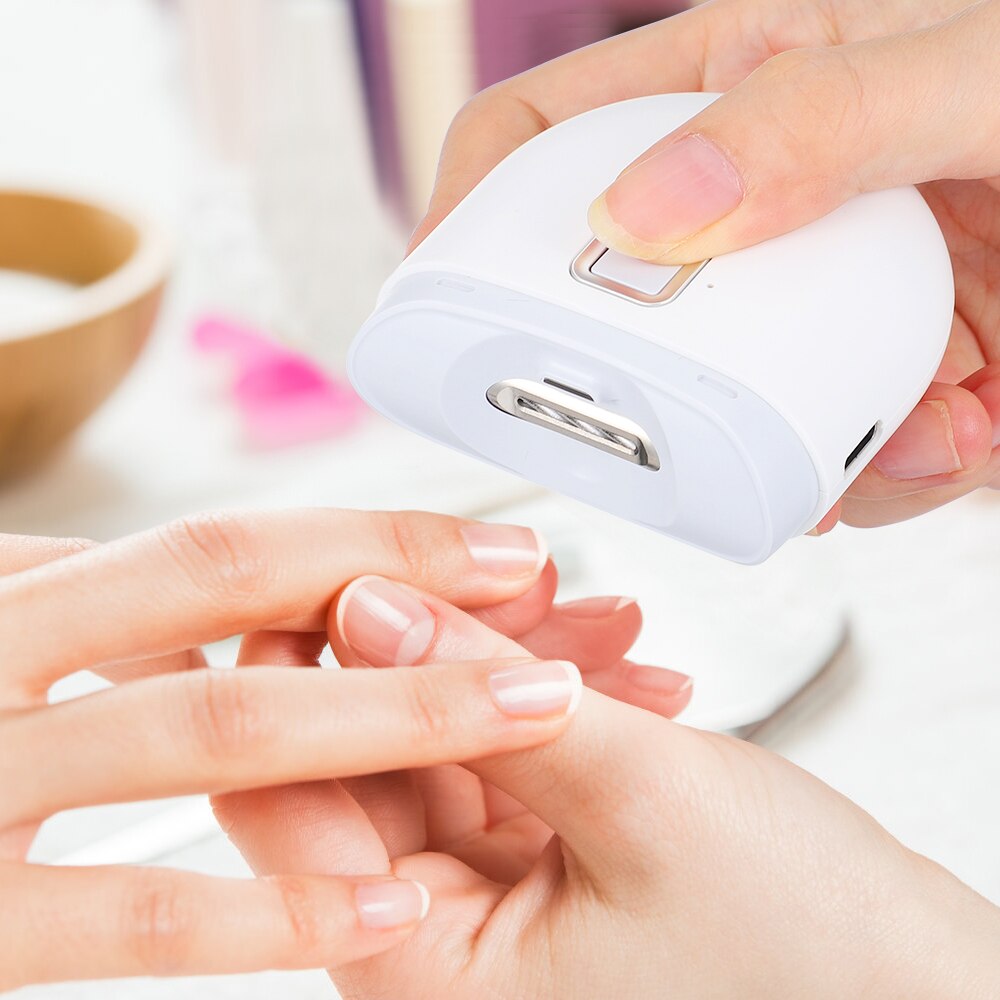 Electric Nail Clipper With Auxiliary Lighting Automatic Nail Grinder for Children and Adult Portable Mini Manicure Tools