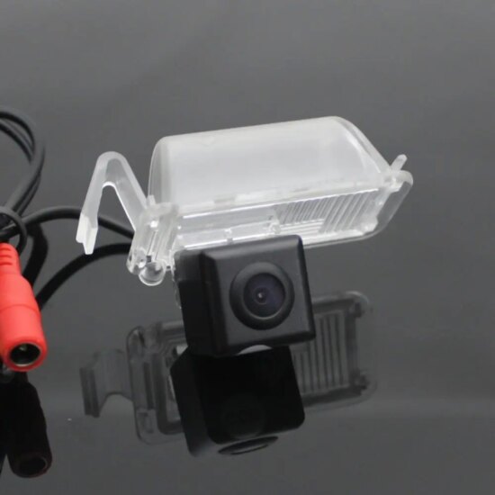 Rear View Camera Parking For Chevrolet/Holden Caprice/WM Statesman 2007-2012 AUTO HD CCD - Image 2