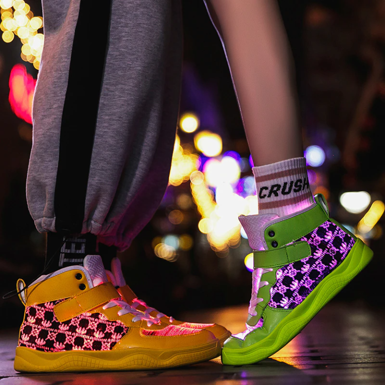 Fiber Optic Shoes big boys girls and adult USB Rechargeable Glowing Sneakers for Party Street - Image 2