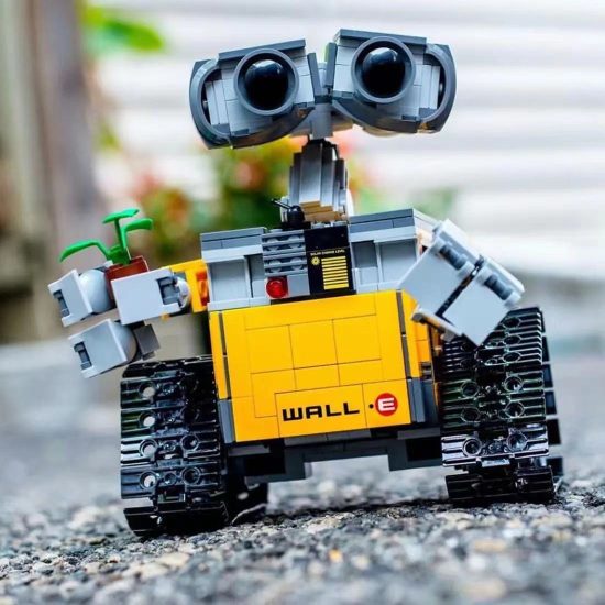 New 687PCS Disney Pixar WALL E Motorized High-tech APP RC Robot Motor Power Functions Building Block For Gift - Image 3