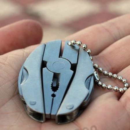 Portable Multitool Pliers Knife Keychain Screwdriver Multi Tools Stainless Steel