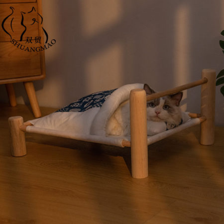 Pet Bed Wooden Cats House Winter Warm Sofa Mat