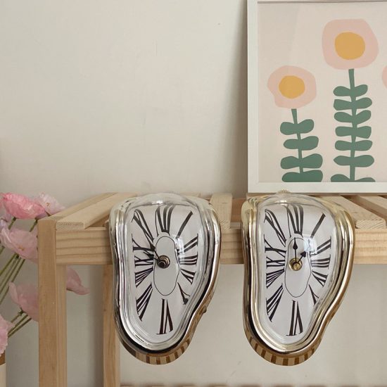 melting Clock Creative For Bedroom Desk Bedside Table Home Battery Desktop Office Clock - Image 3