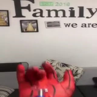 Marvel Spiderman Device attack Cosplay